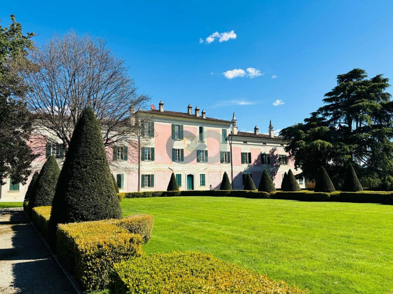 PORZIONE CIELO TERRA CON PORTICO PRIVATO 2