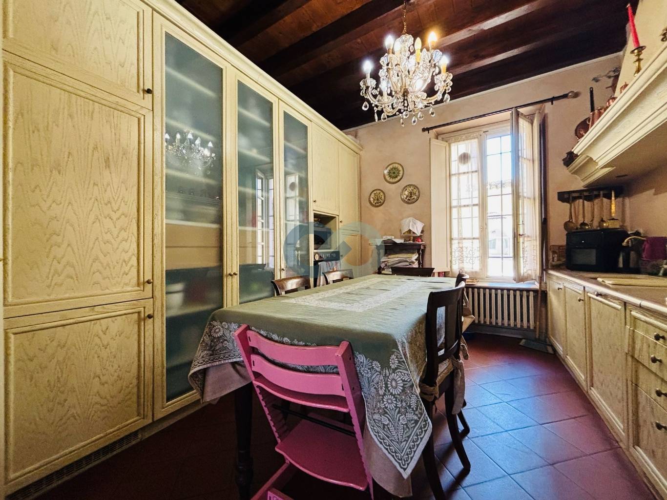 PORZIONE CIELO TERRA CON PORTICO PRIVATO 24