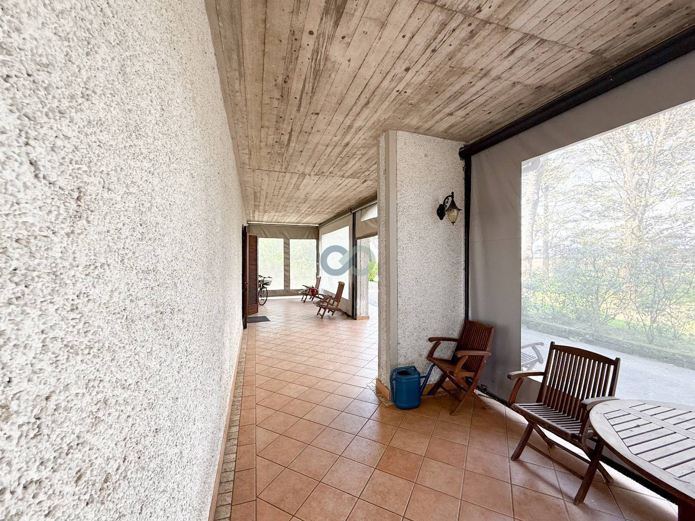 VILLA PLURIFAMILIARE CON TERRENO EDIFICABILE 21