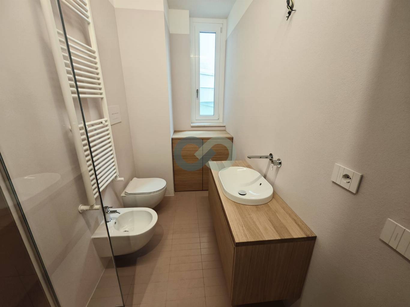 Trilocale in residenza con Piscina 20