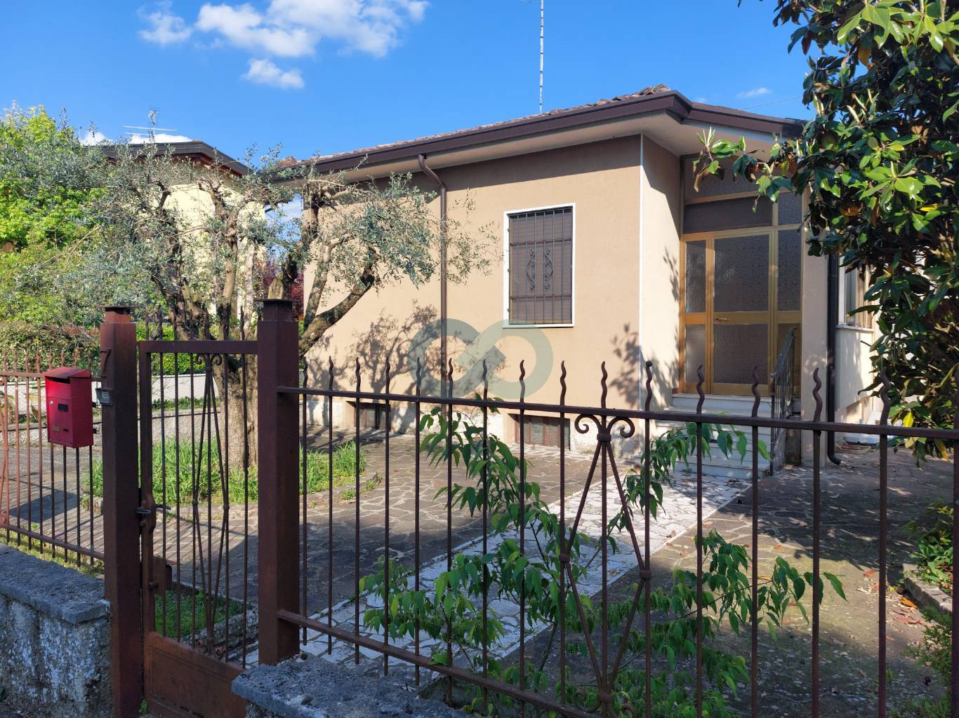VILLA SINGOLA 24