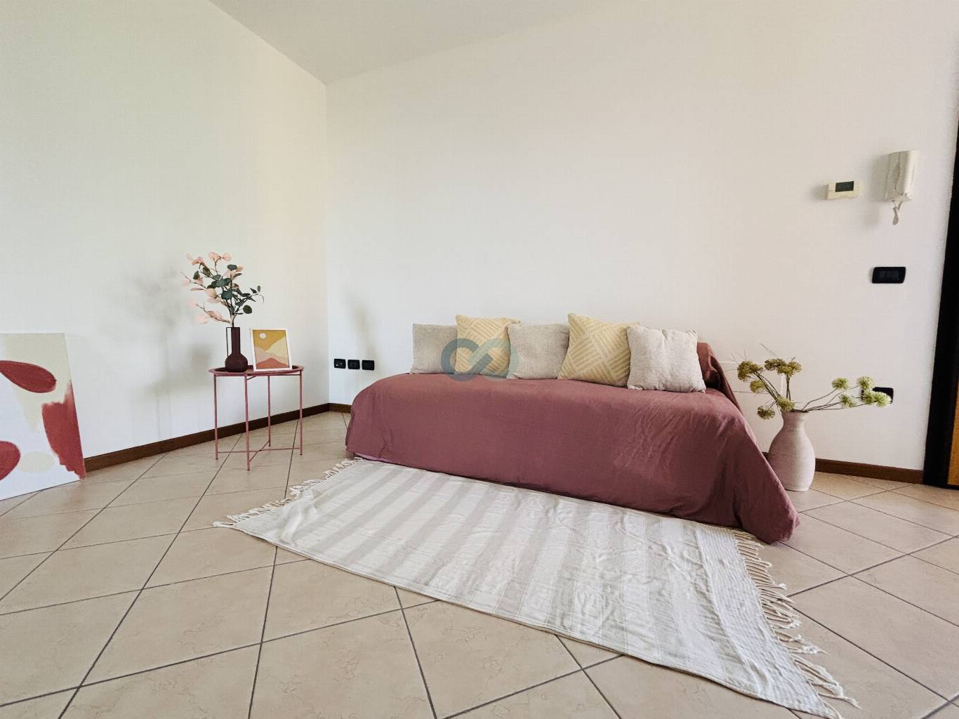 TRILOCALE CON TERRAZZO 9