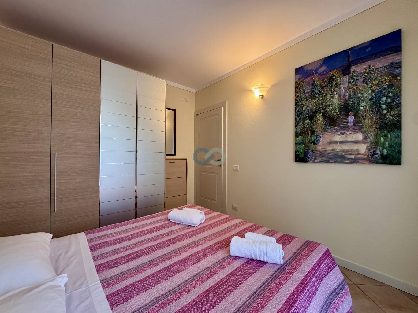 BILOCALE CON PISCINA 18