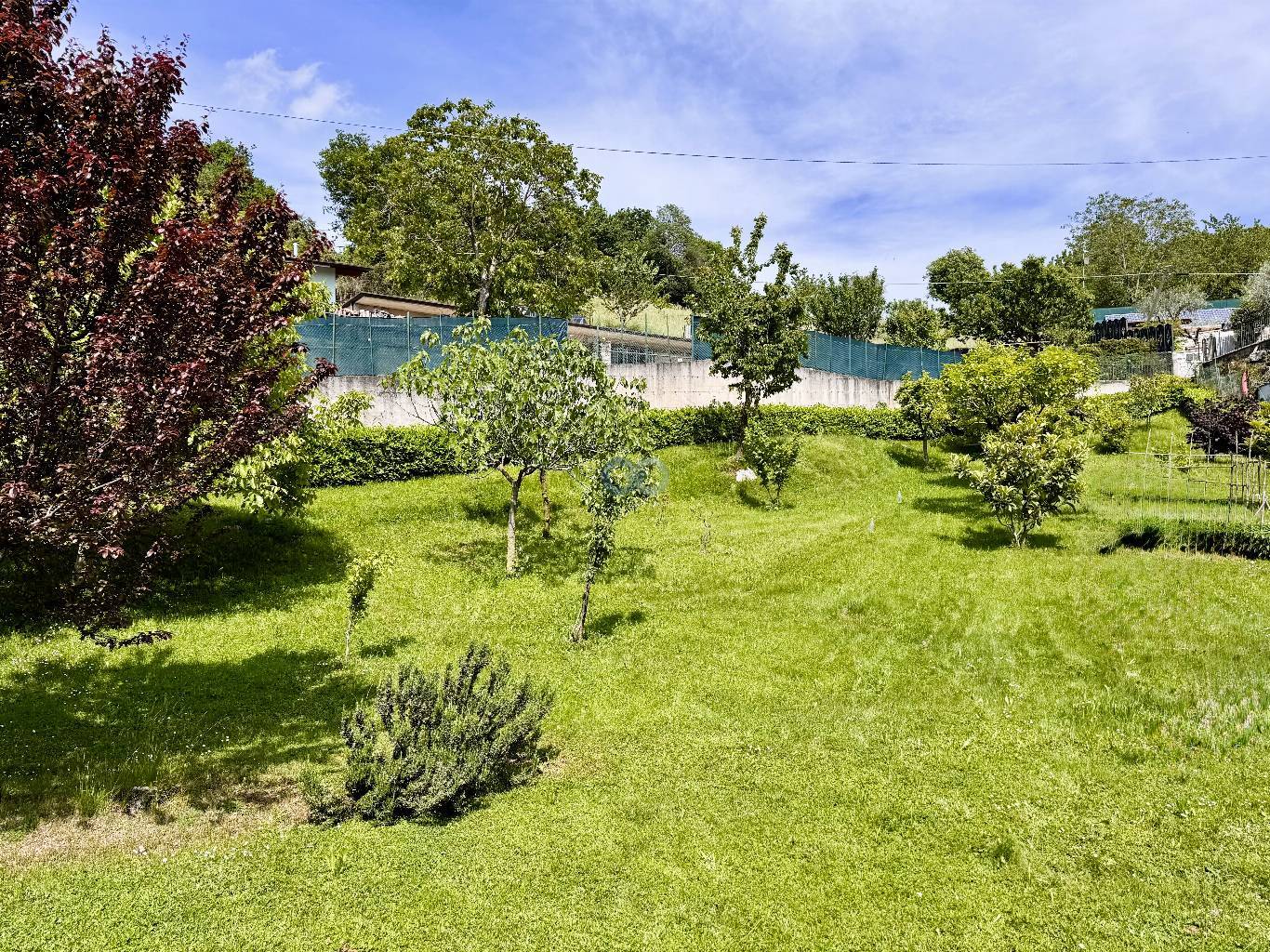 VILLA CON MAGAZZINO 13