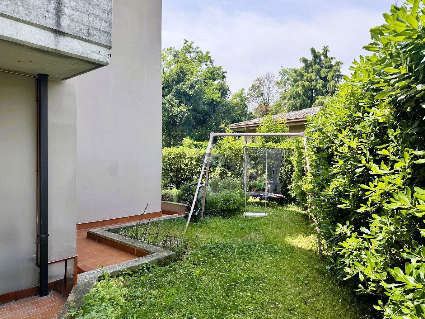 VILLA A SCHIERA 7