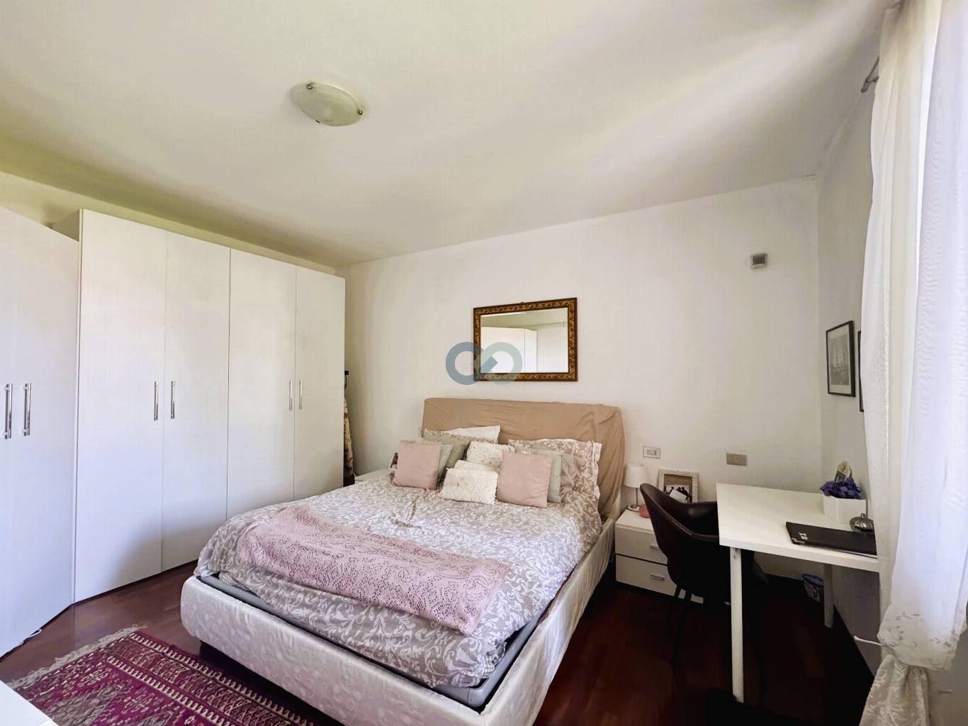 VILLA A SCHIERA 22