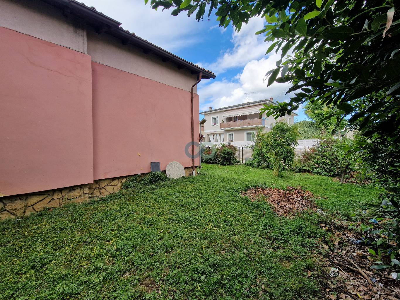Casa singola con giardino a Rampeniga 14
