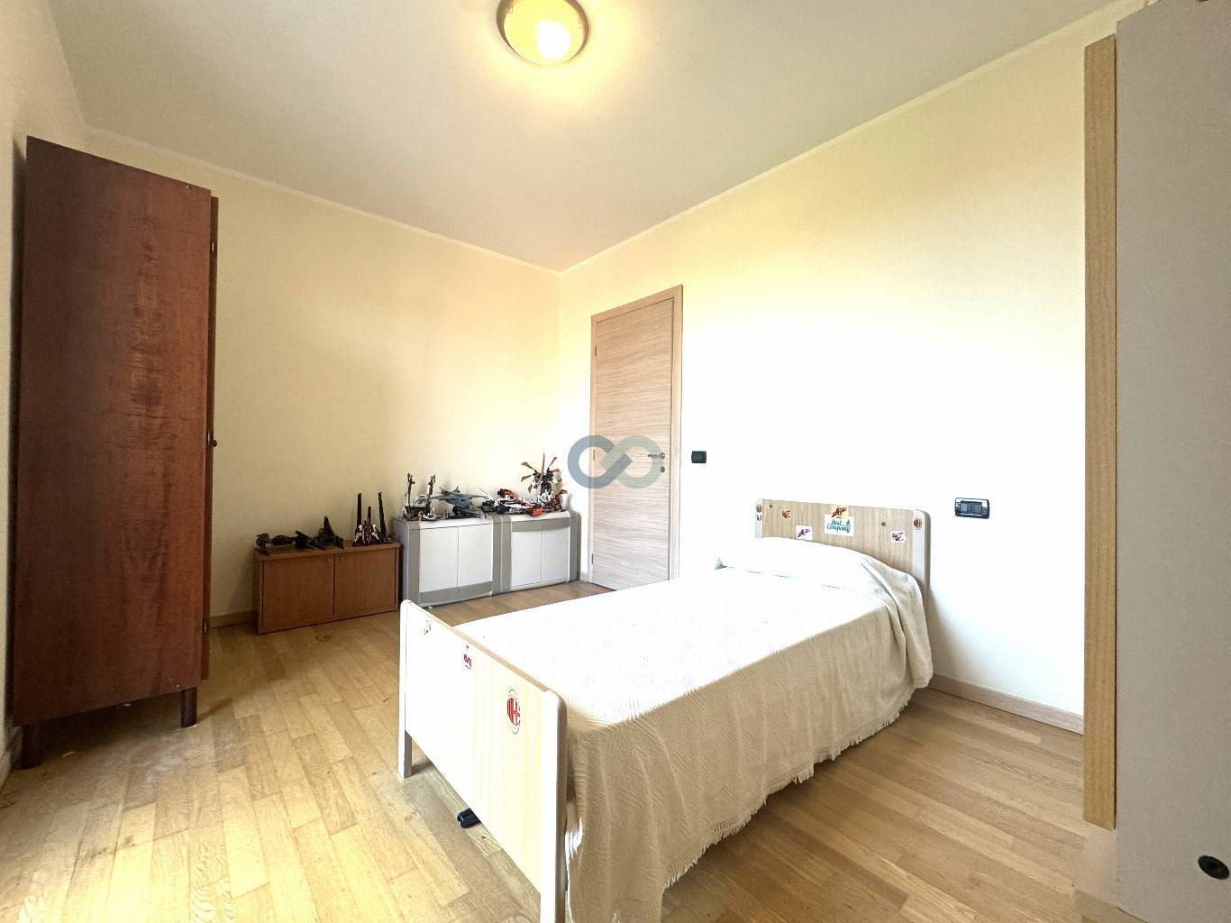 APPARTAMENTO CON CANTINA E BOX AUTO DOPPIO 14