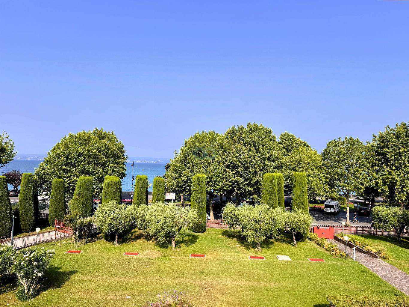 TRILOCALE VISTA LAGO 5