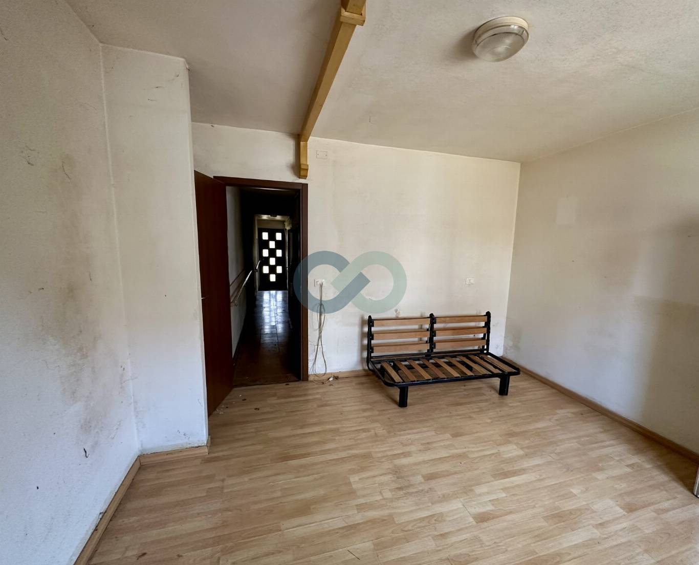 Porzione di casa cielo terra da ristrutturare 5