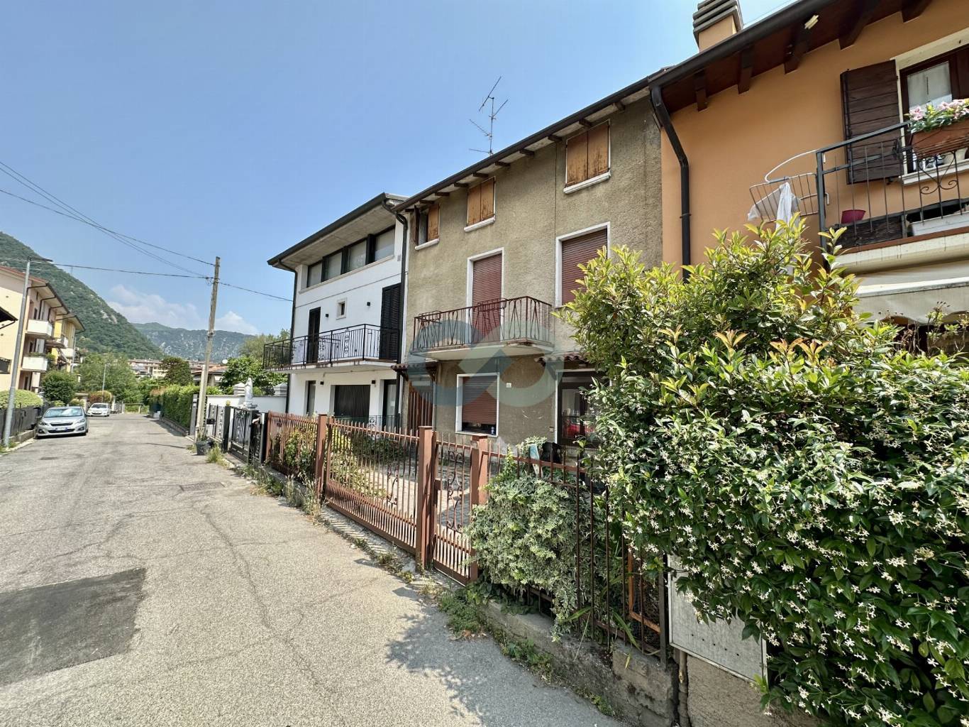 Porzione di casa cielo terra da ristrutturare 2