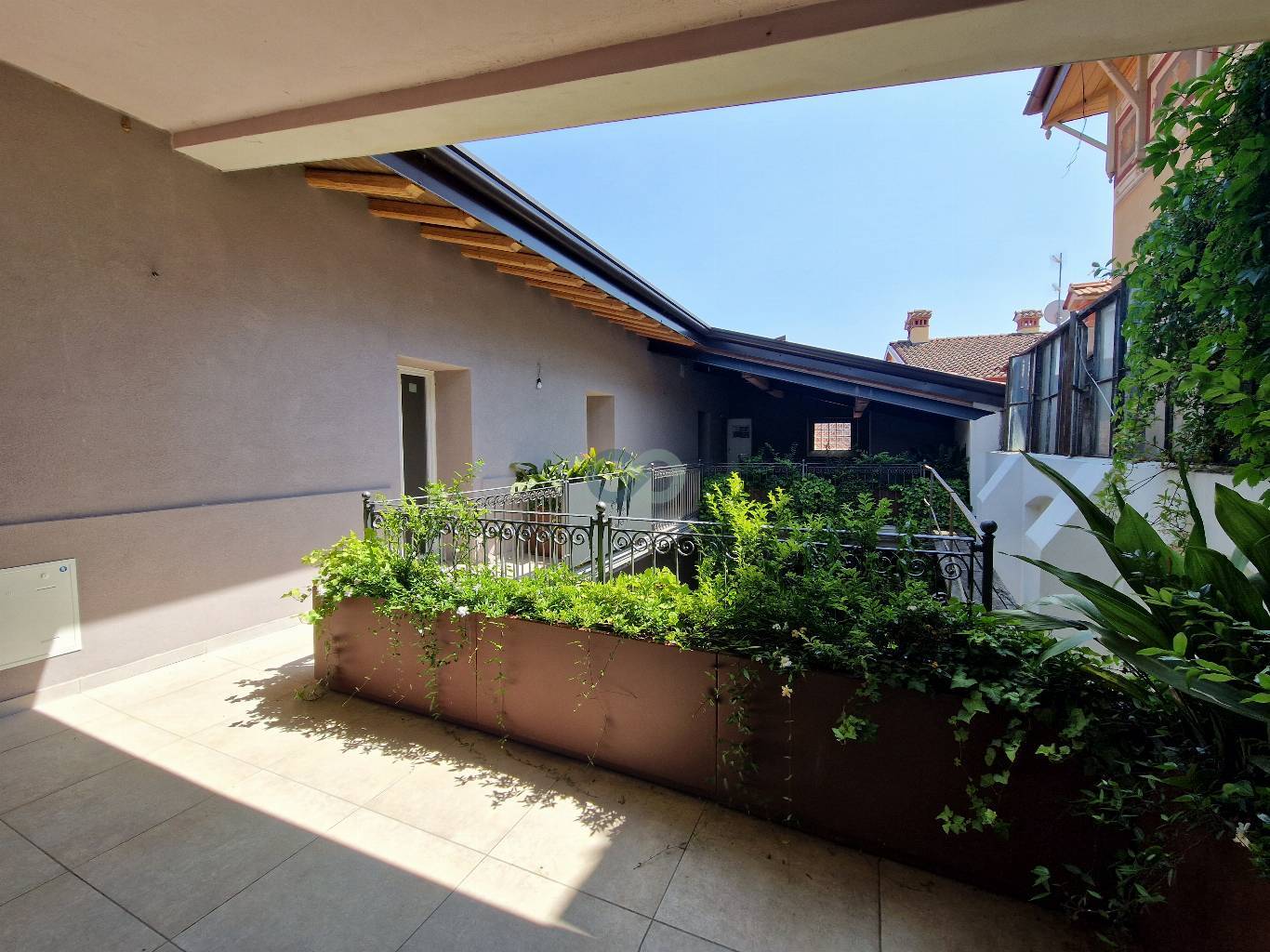 Elegante Attico in Palazzo Storico – Quarena90 7