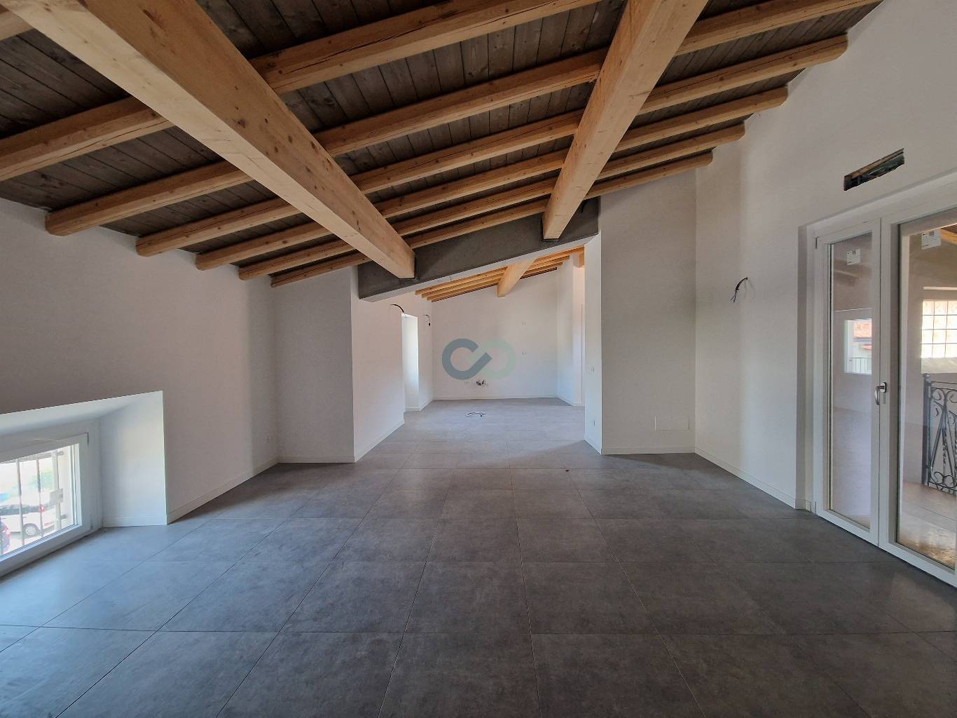 Attico in Palazzo Storico - Quarena90 3