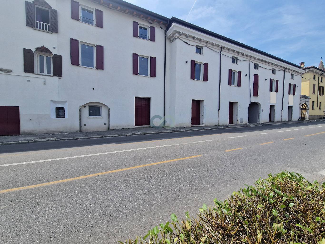 Spazioso bilocale in palazzo storico 12