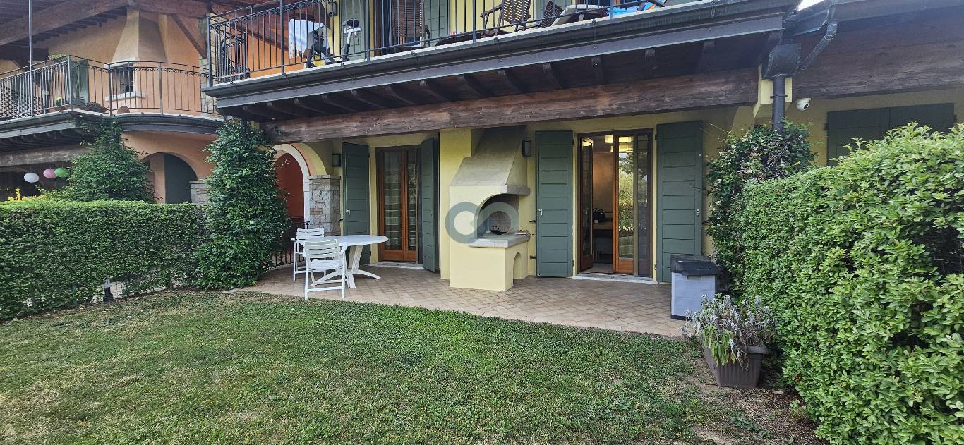 RESIDENCE CON PISCINA 3