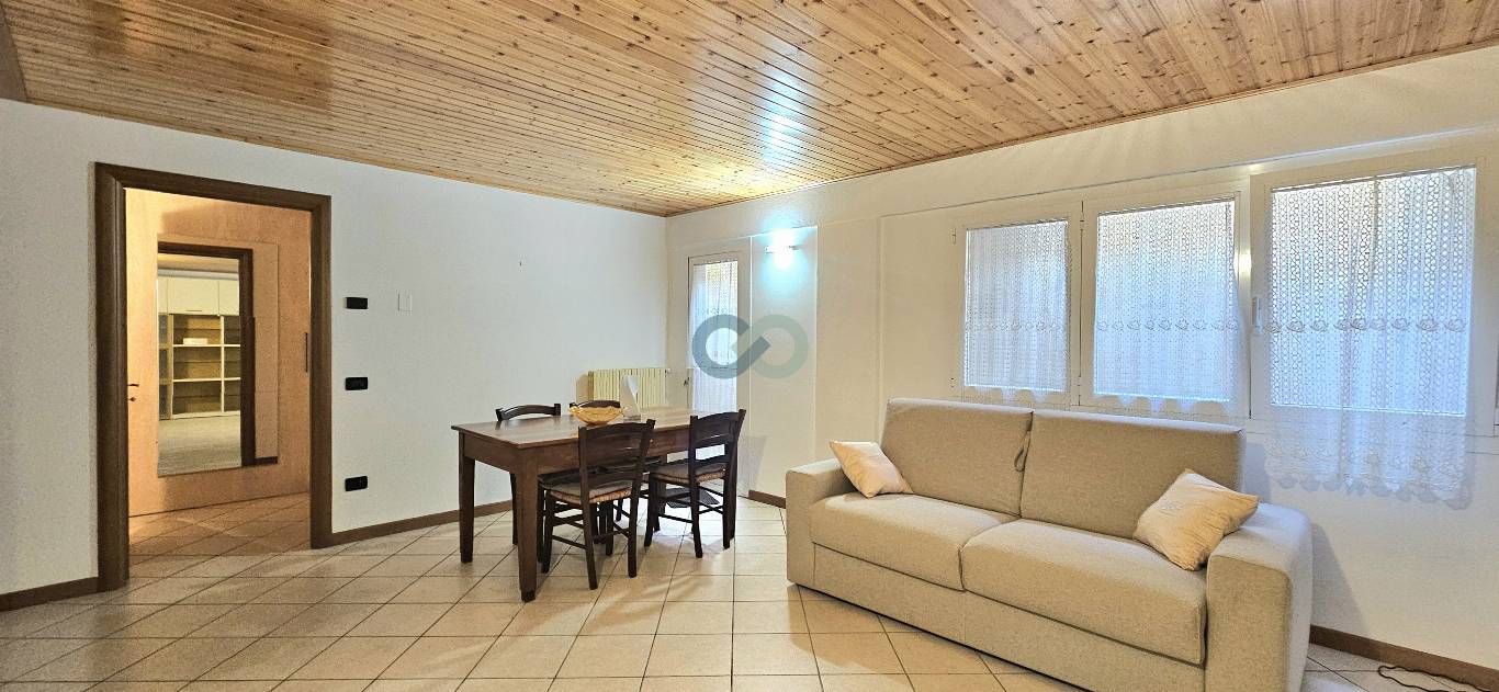 RESIDENCE CON PISCINA 28