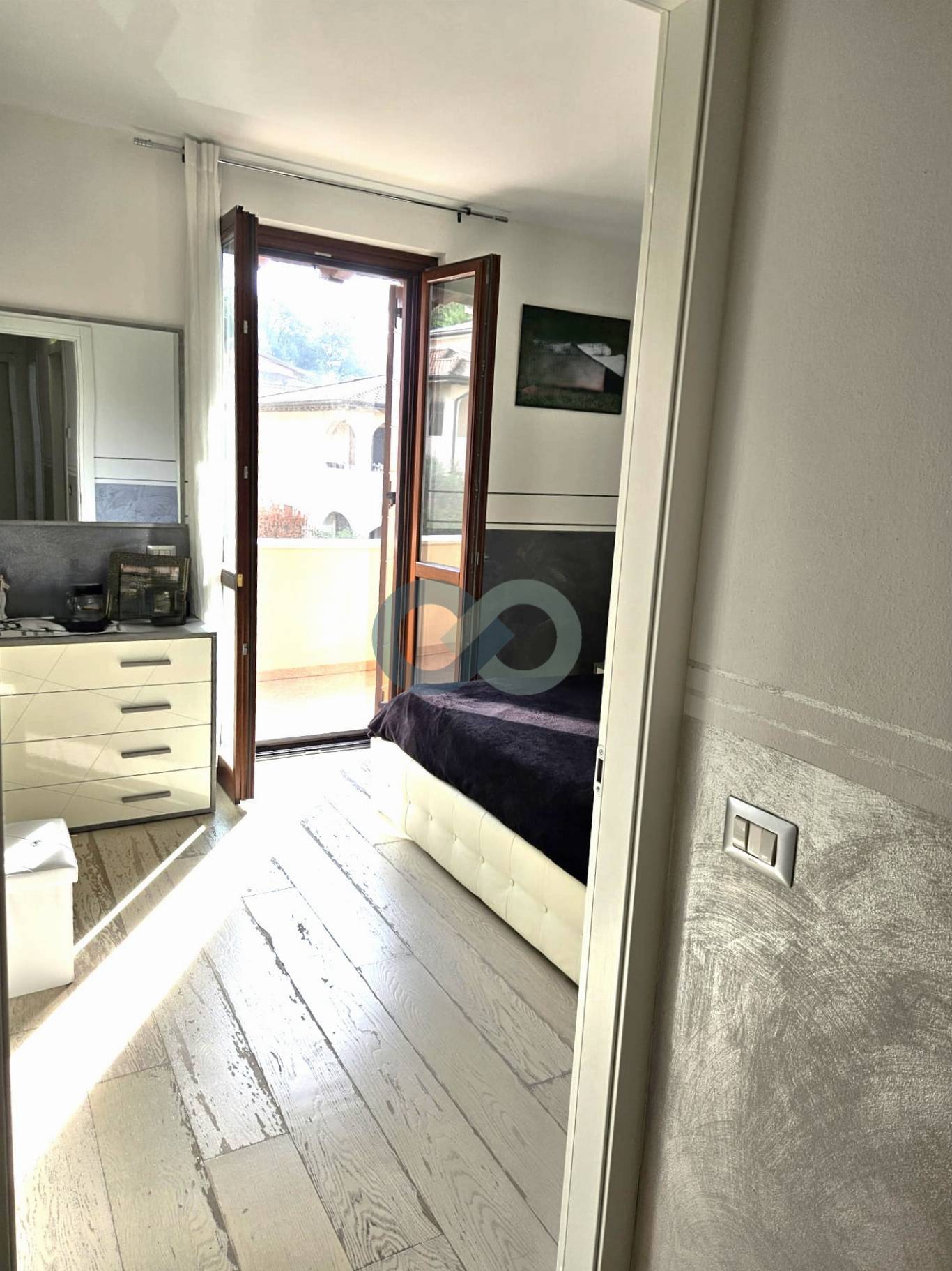 VILLETTA A SCHIERA DI TESTA 8