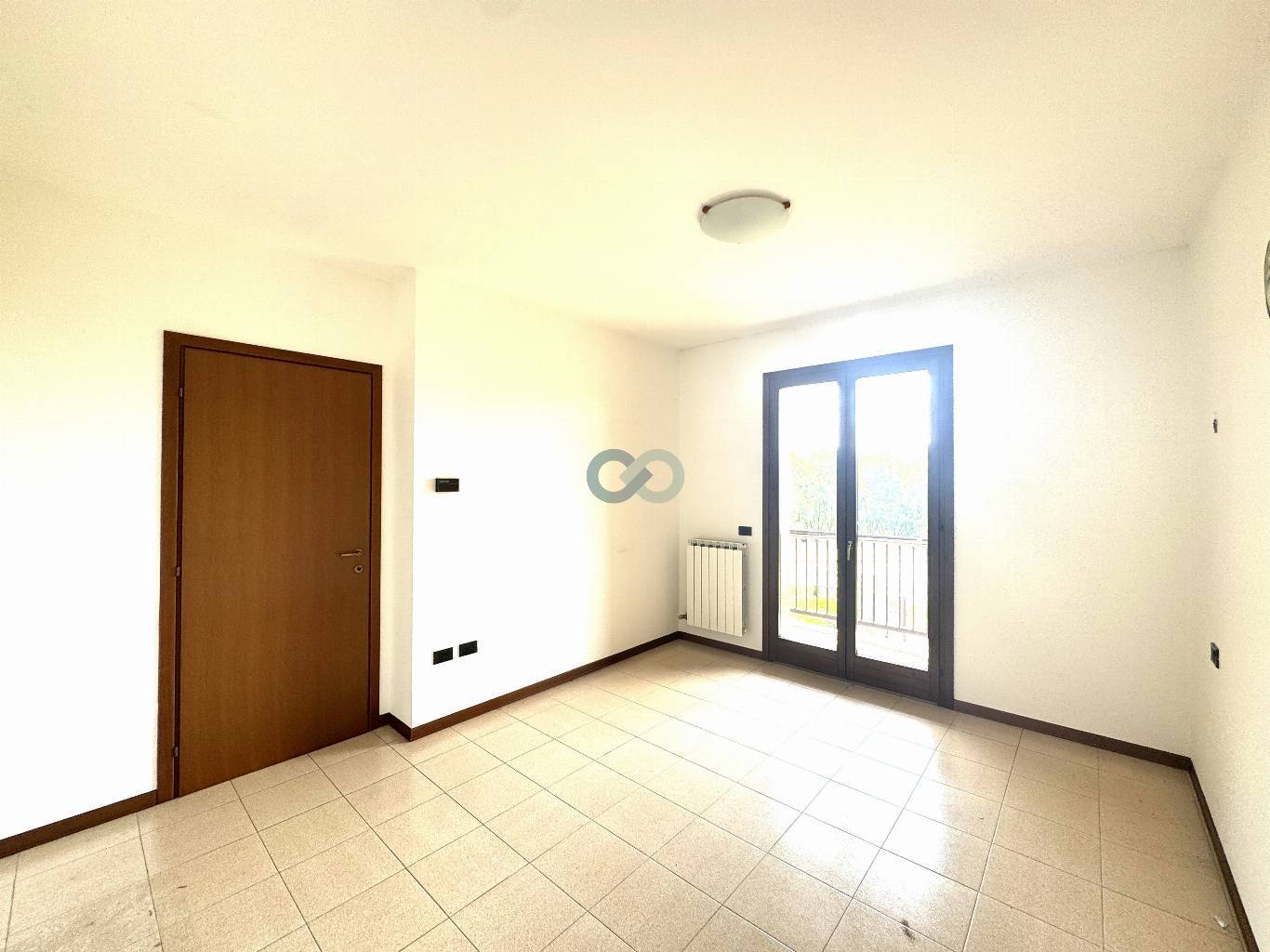 Villetta indipendente con giardino privato 21