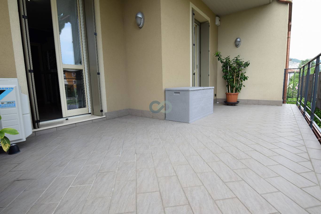 QUADRILOCALE CON TERRAZZI 23