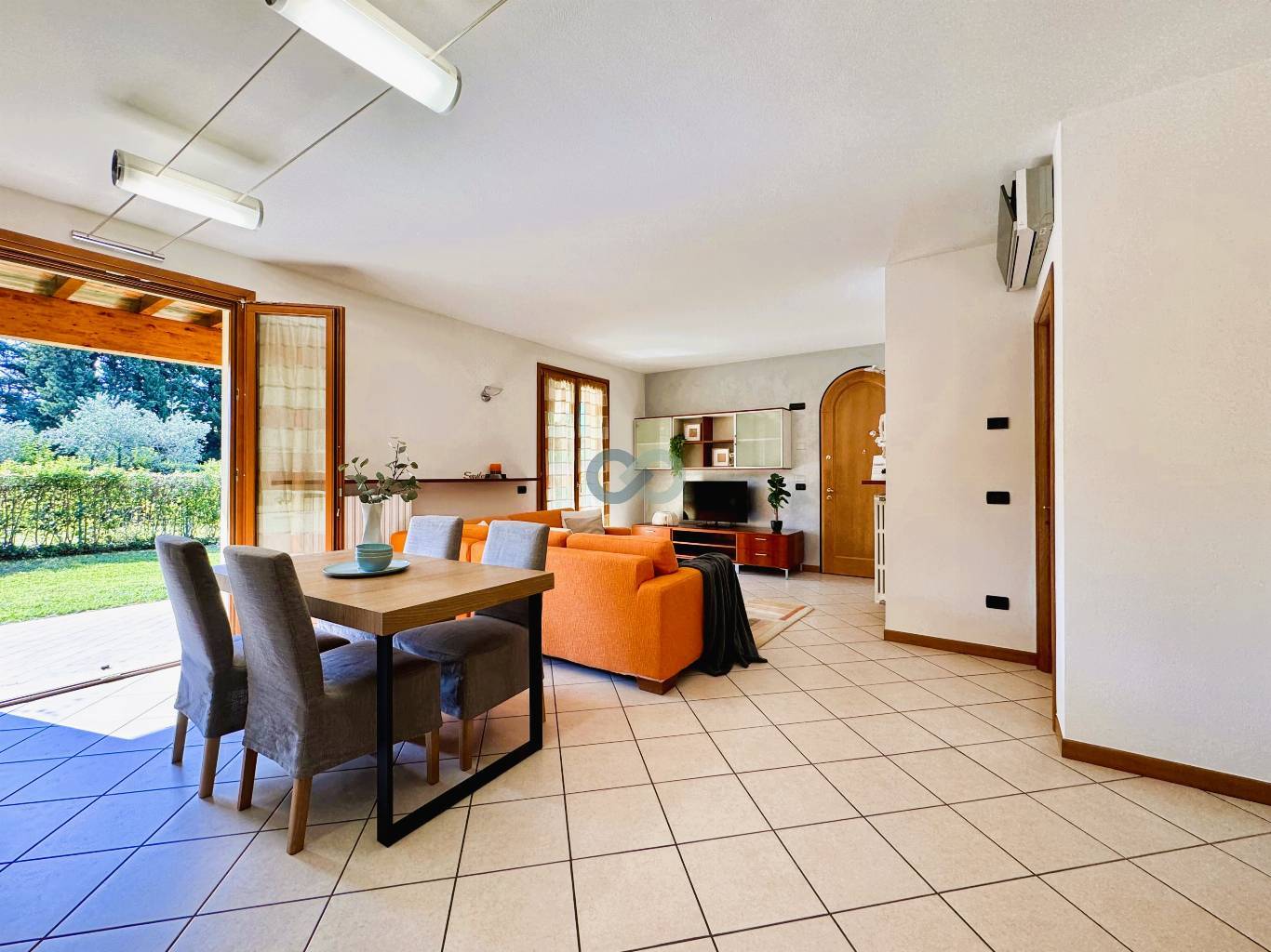 RESIDENCE CON PISCINA 13