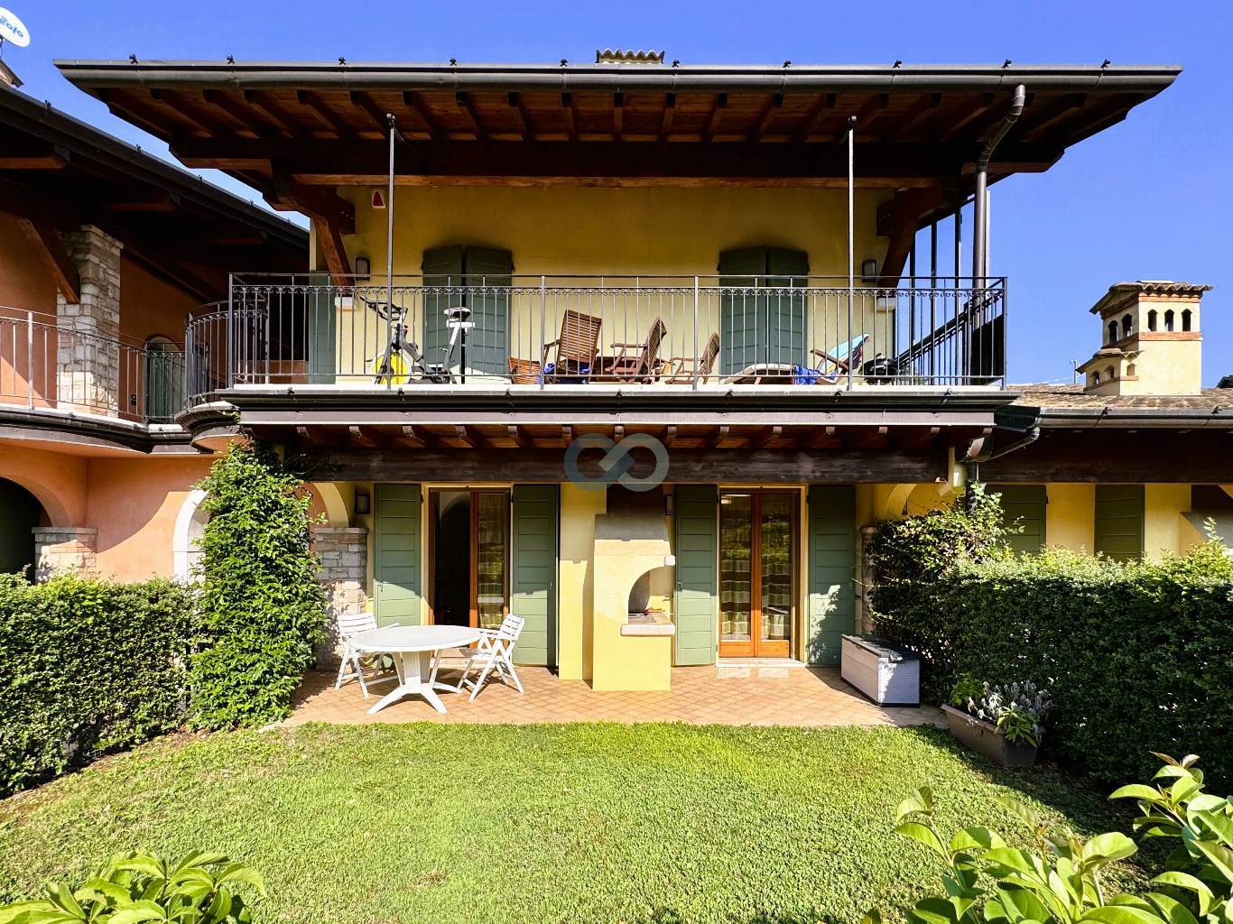 RESIDENCE CON PISCINA 31