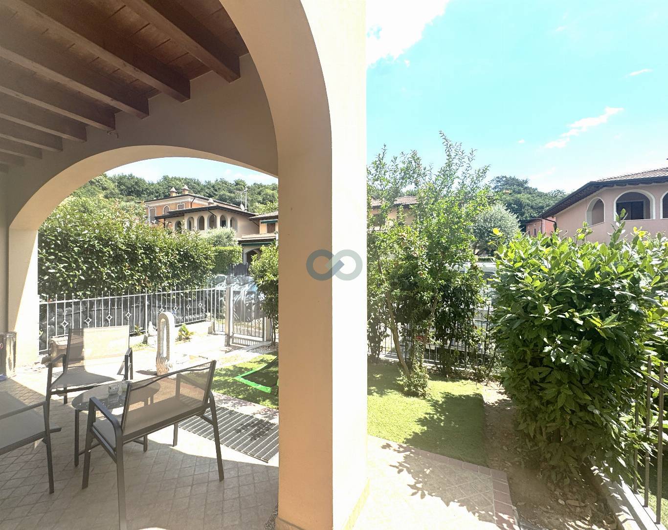 VILLETTA A SCHIERA DI TESTA 2