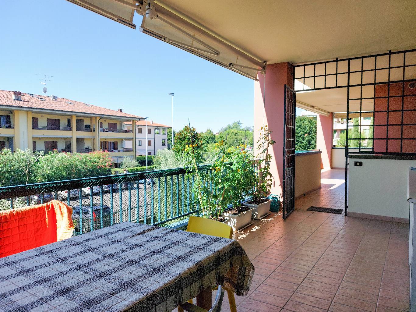 BILOCALE IN RESIDENCE CON PISCINA 17
