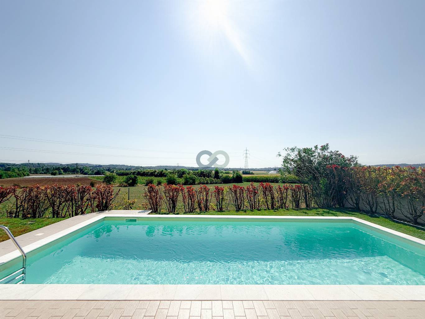 VILLA SINGOLA CON PISCINA 9