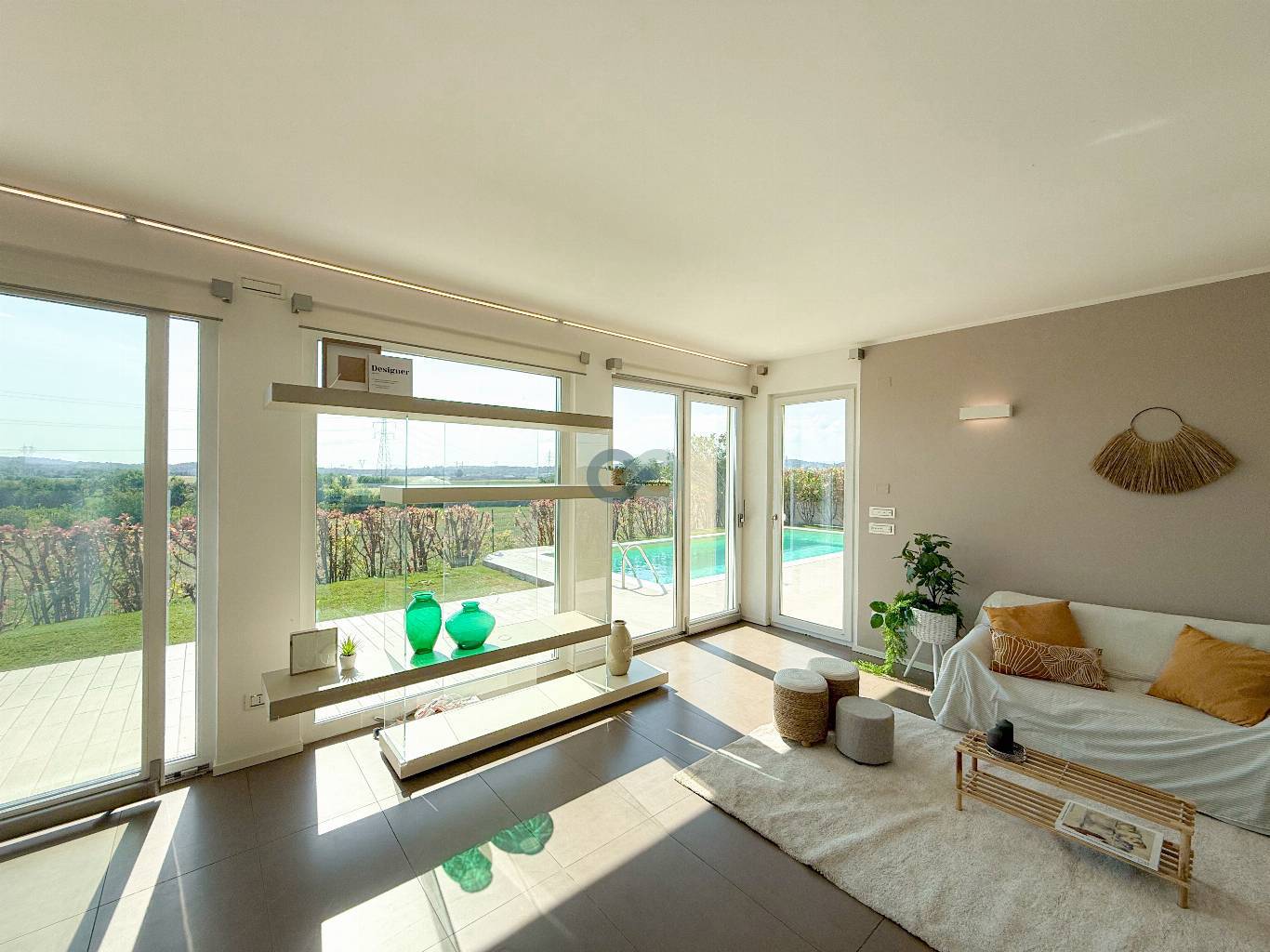 VILLA SINGOLA CON PISCINA 17