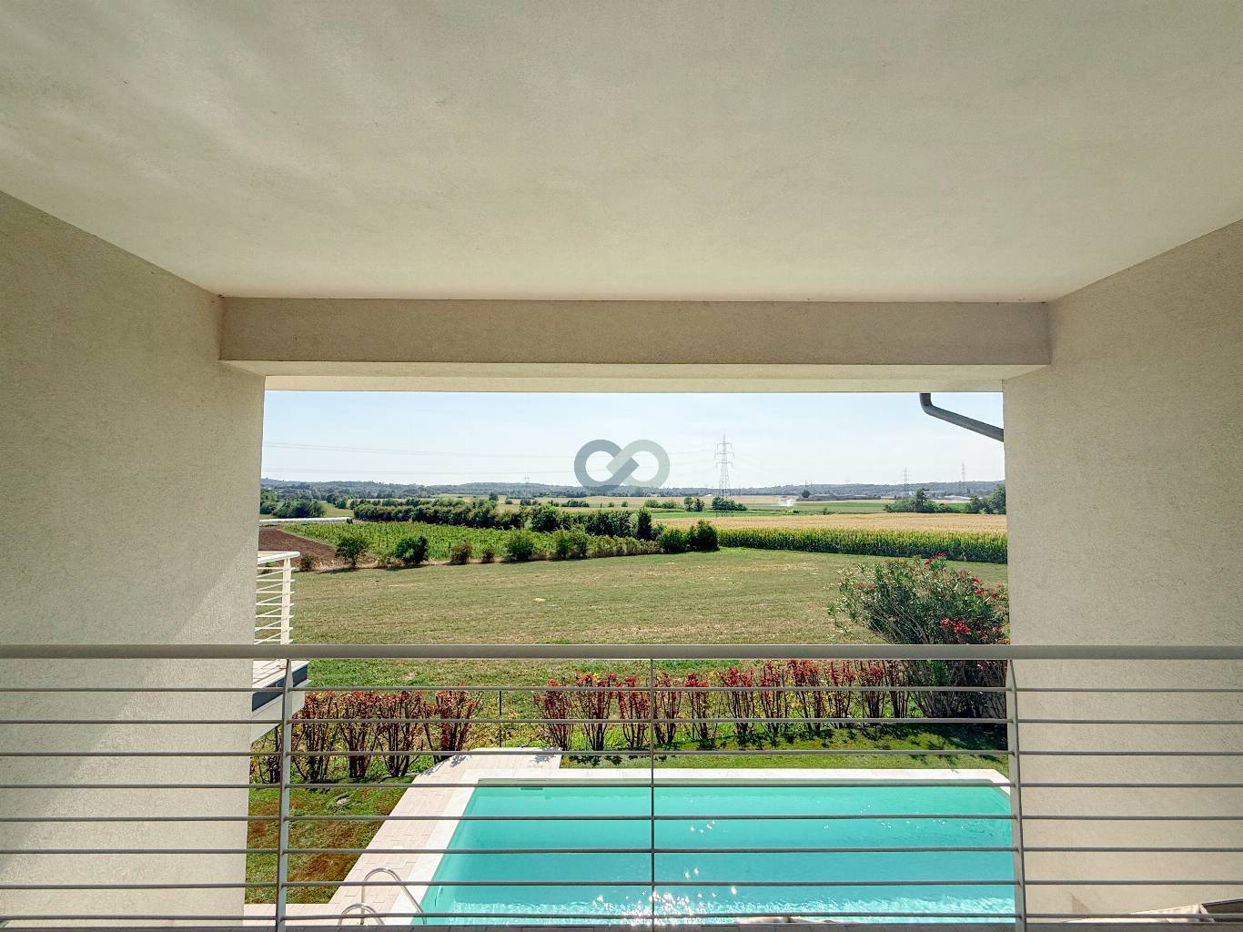 VILLA SINGOLA CON PISCINA 54