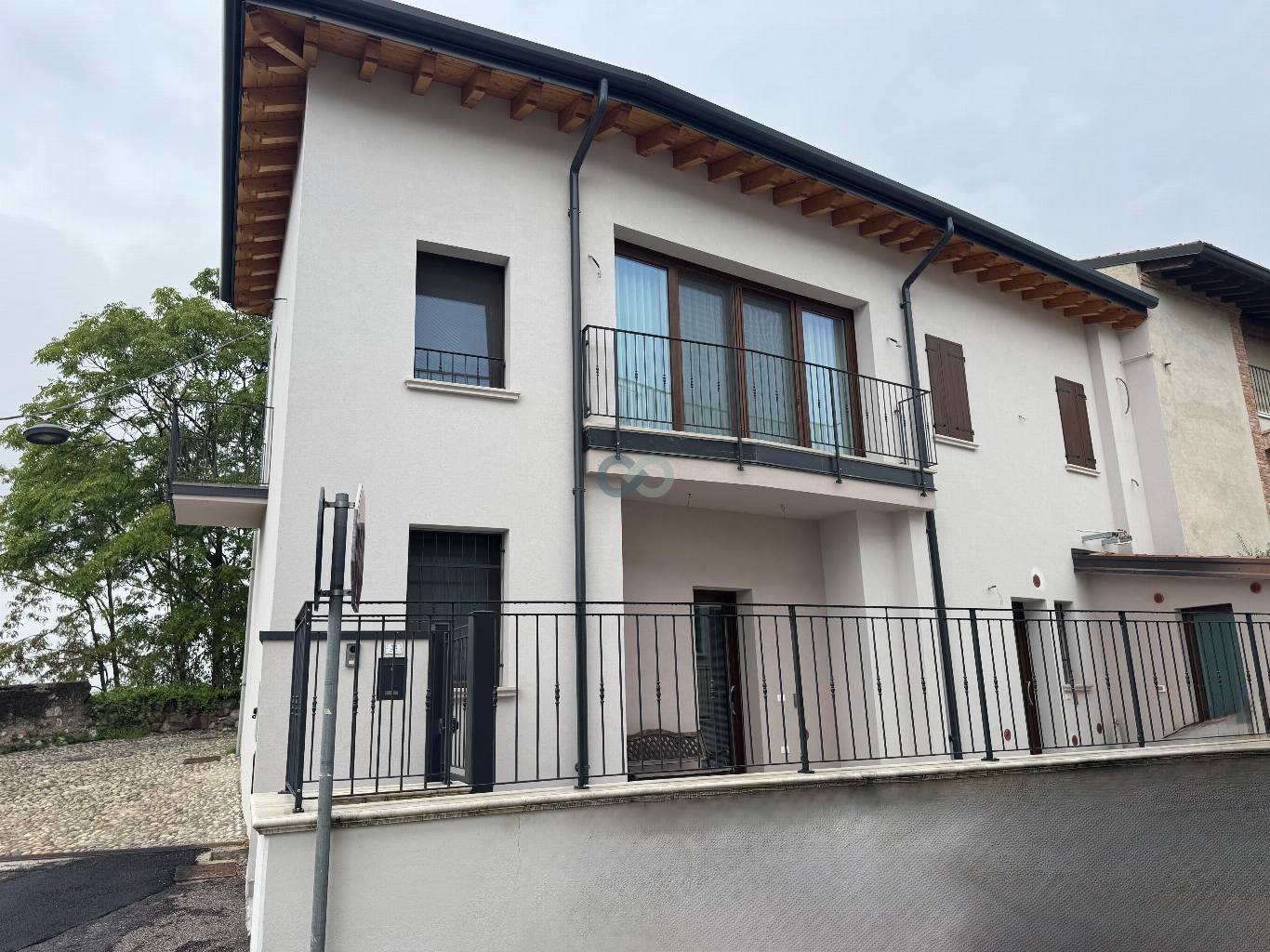BILOCALE DA ARREDARE 1