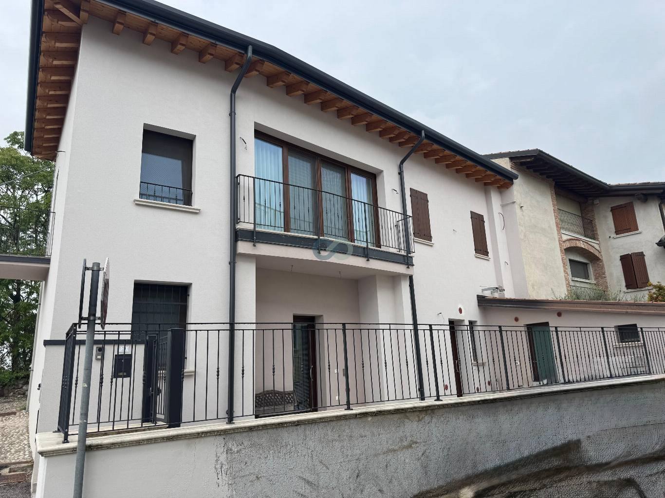 BILOCALE DA ARREDARE 15