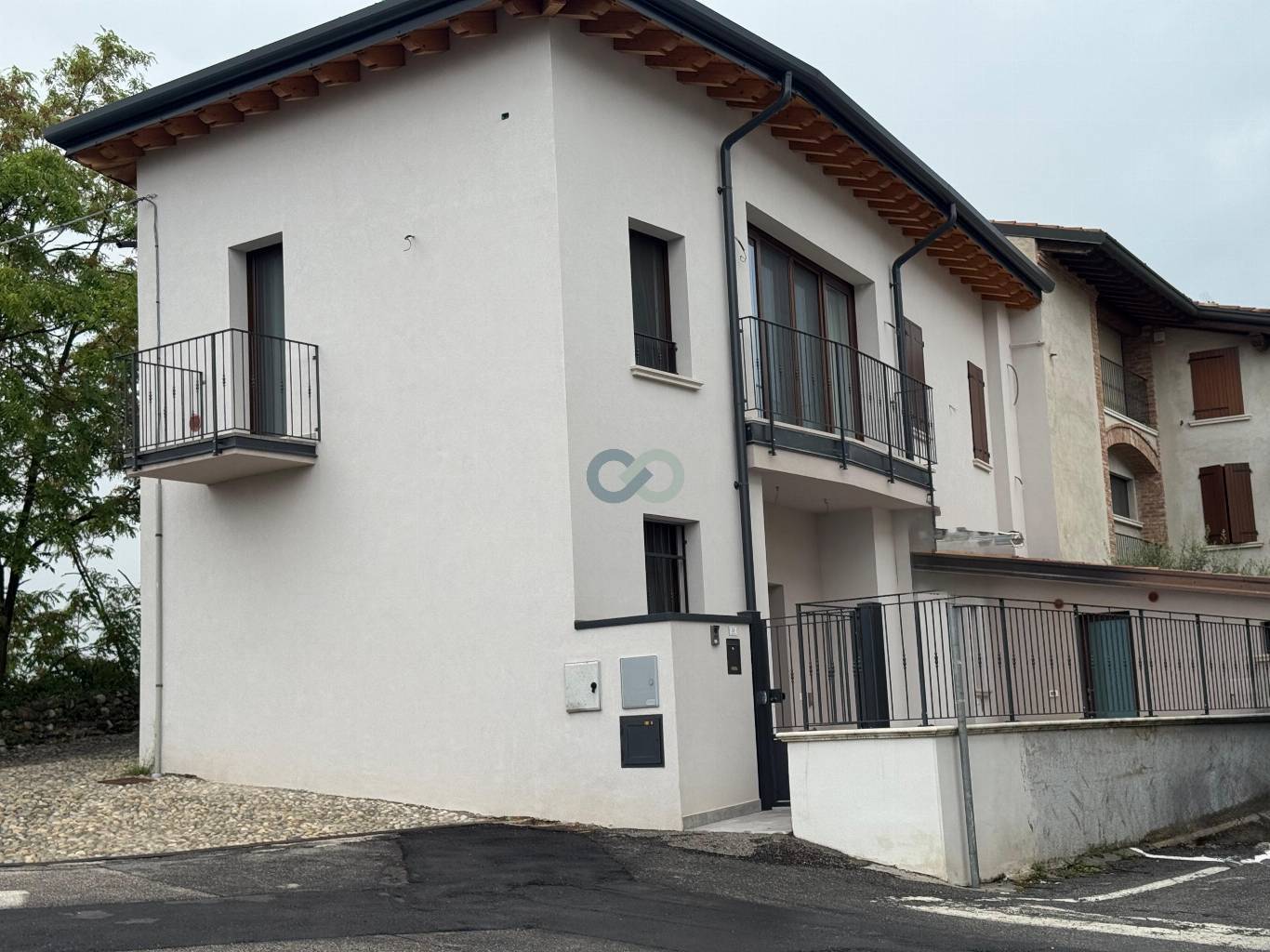 BILOCALE DA ARREDARE 17