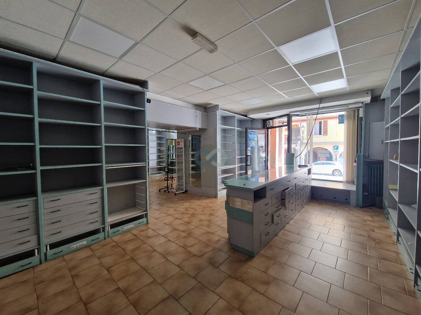 Negozio in centro 10