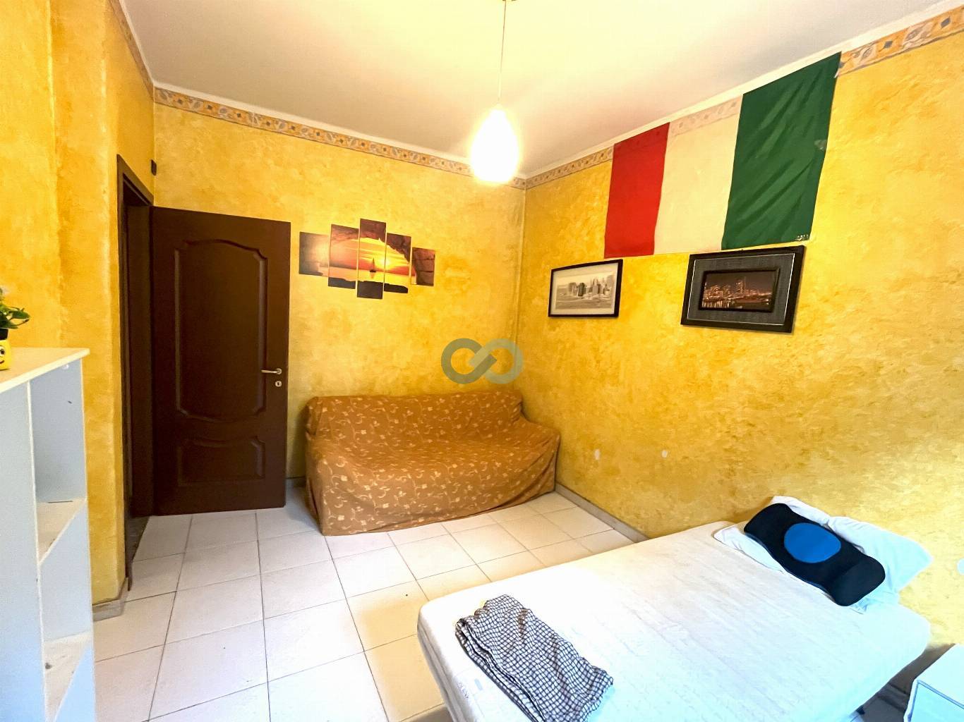 APPARTAMENTO CON 3 CAMERE 11