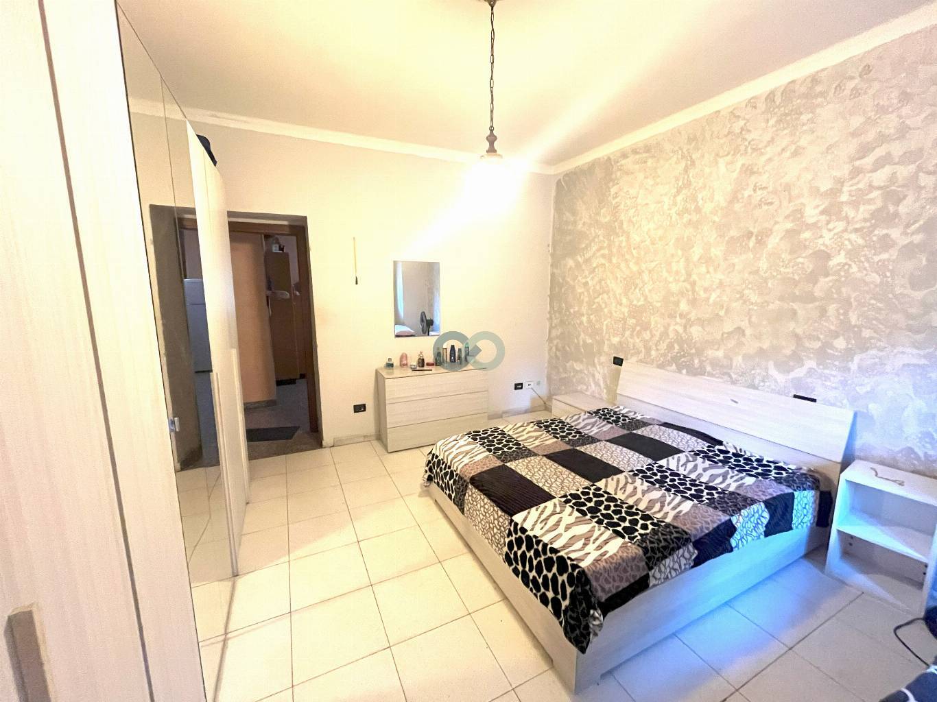 APPARTAMENTO CON 3 CAMERE 15