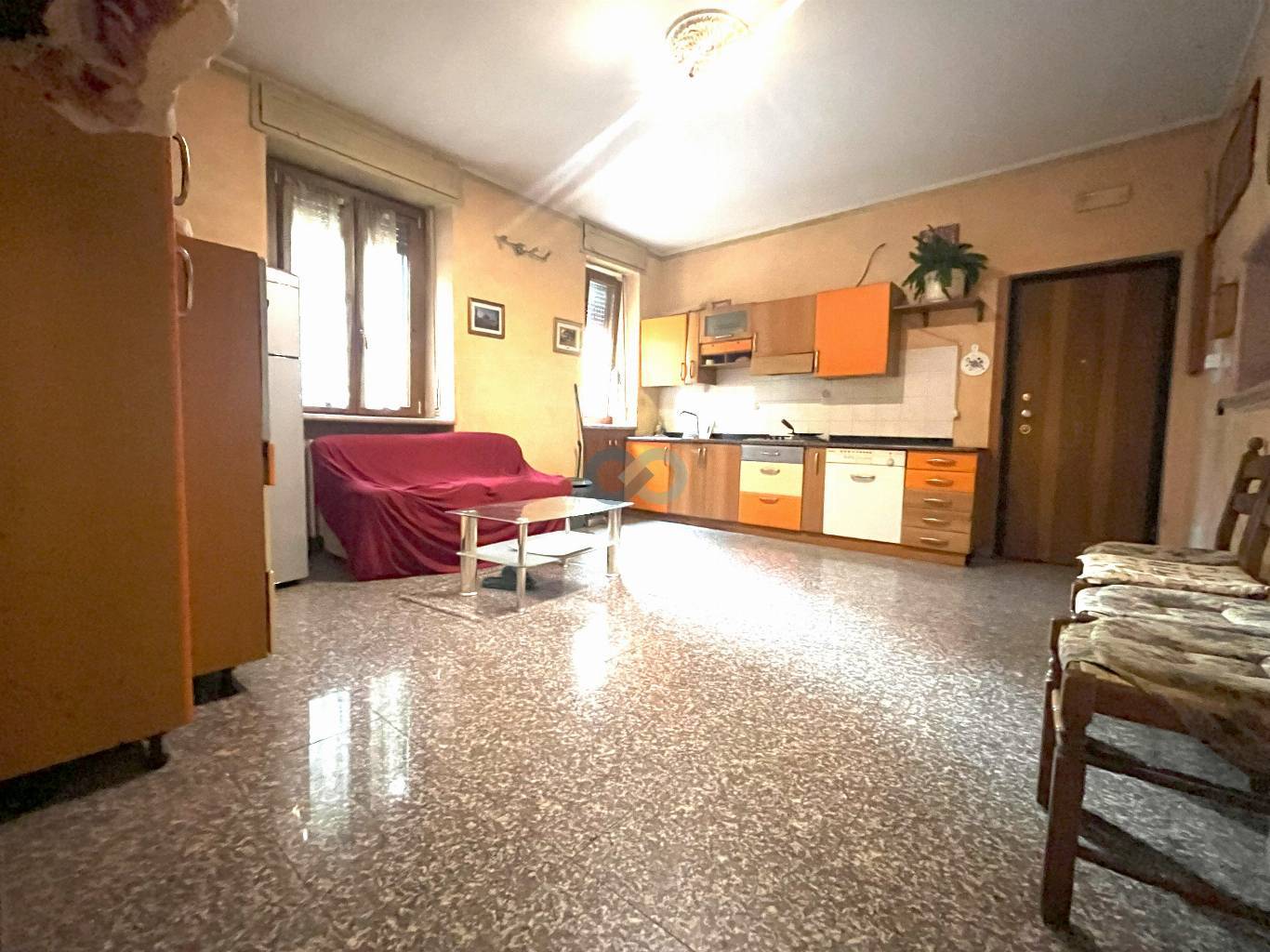 APPARTAMENTO CON 3 CAMERE 3