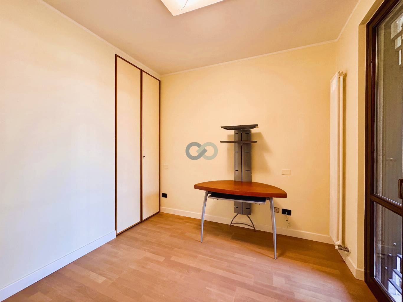 VILLA A SCHIERA 35