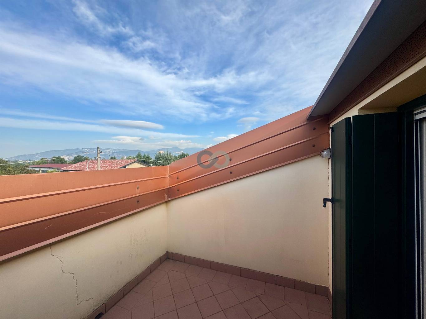 APPARTAMENTO CON TERRAZZO 20