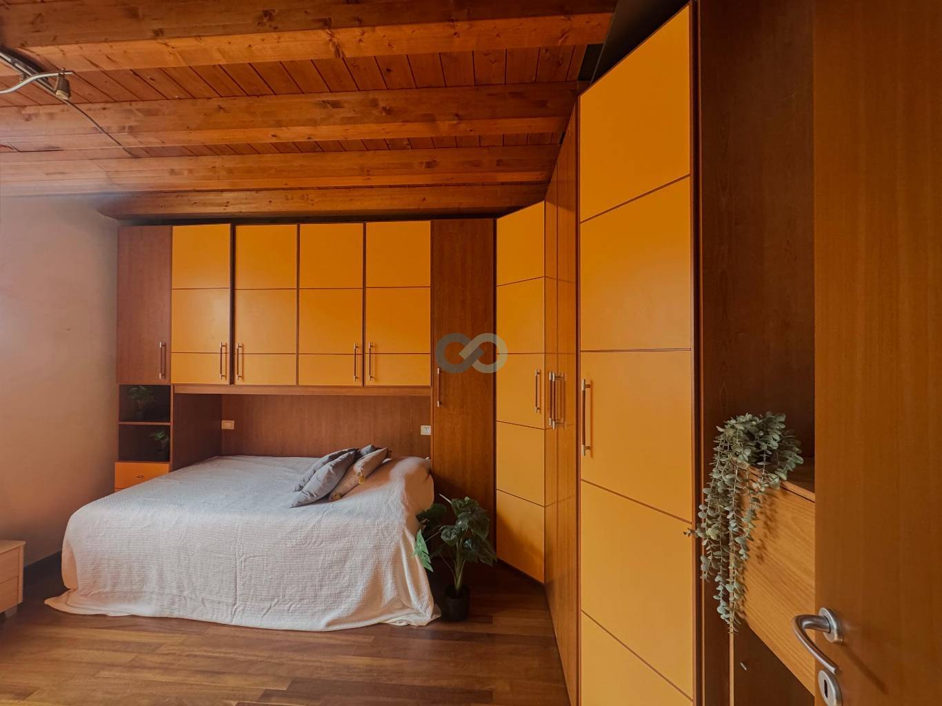APPARTAMENTO CON TERRAZZO 9