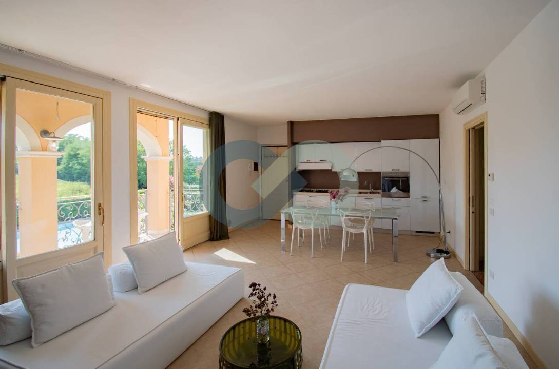 RESIDENCE CON PISCINA 7