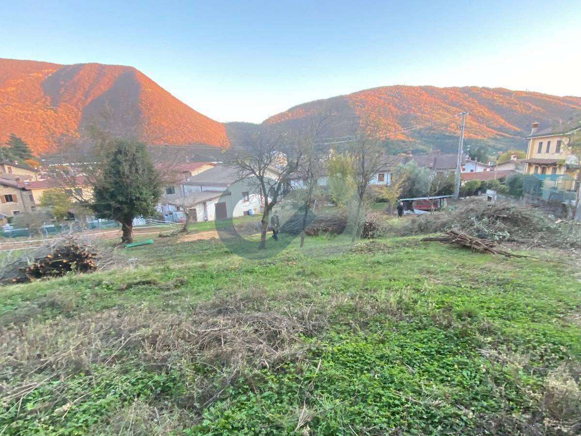 TERRENO EDIFICABILE 11