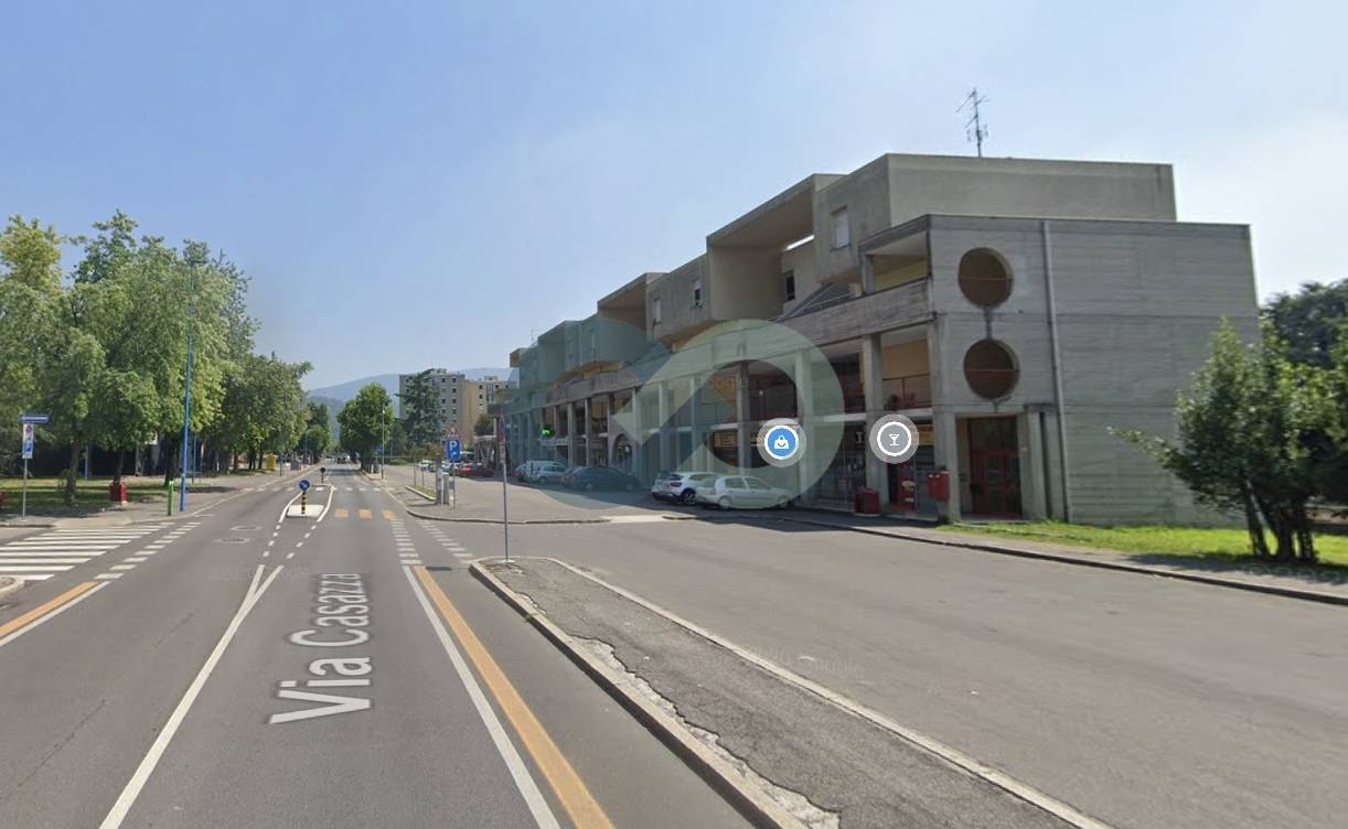 NEGOZIO LOCATO 1