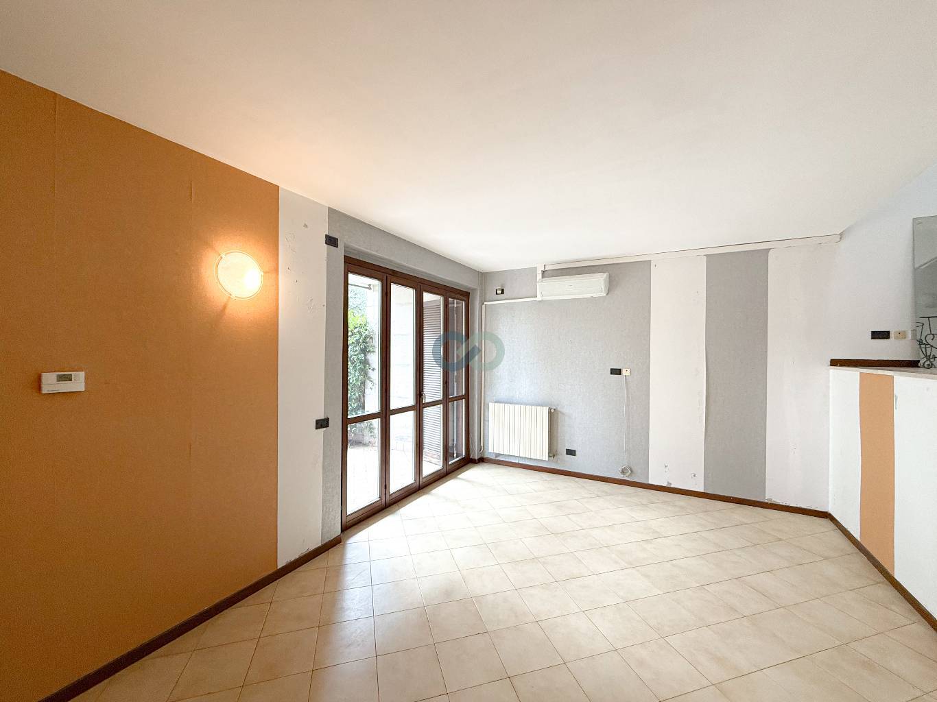 VILLA A SCHIERA CON GIARDINO 8