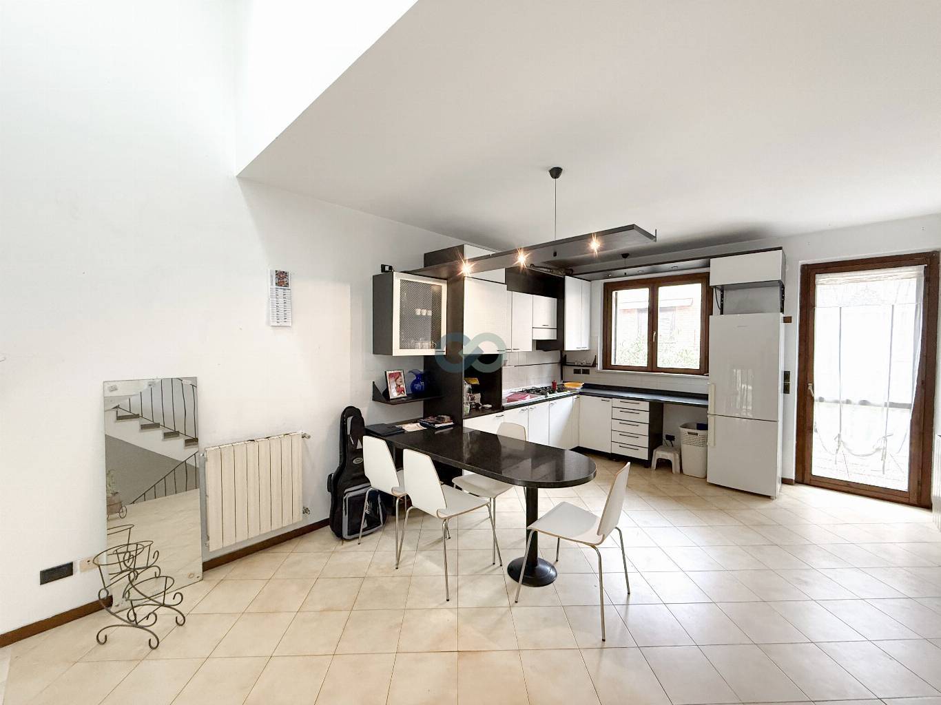 VILLA A SCHIERA CON GIARDINO 17