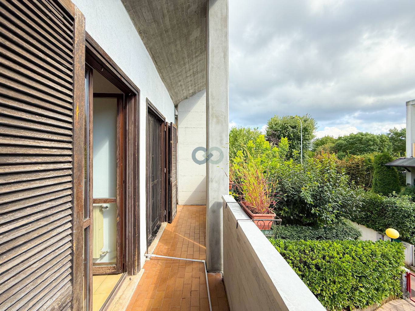 VILLA A SCHIERA CON GIARDINO 37