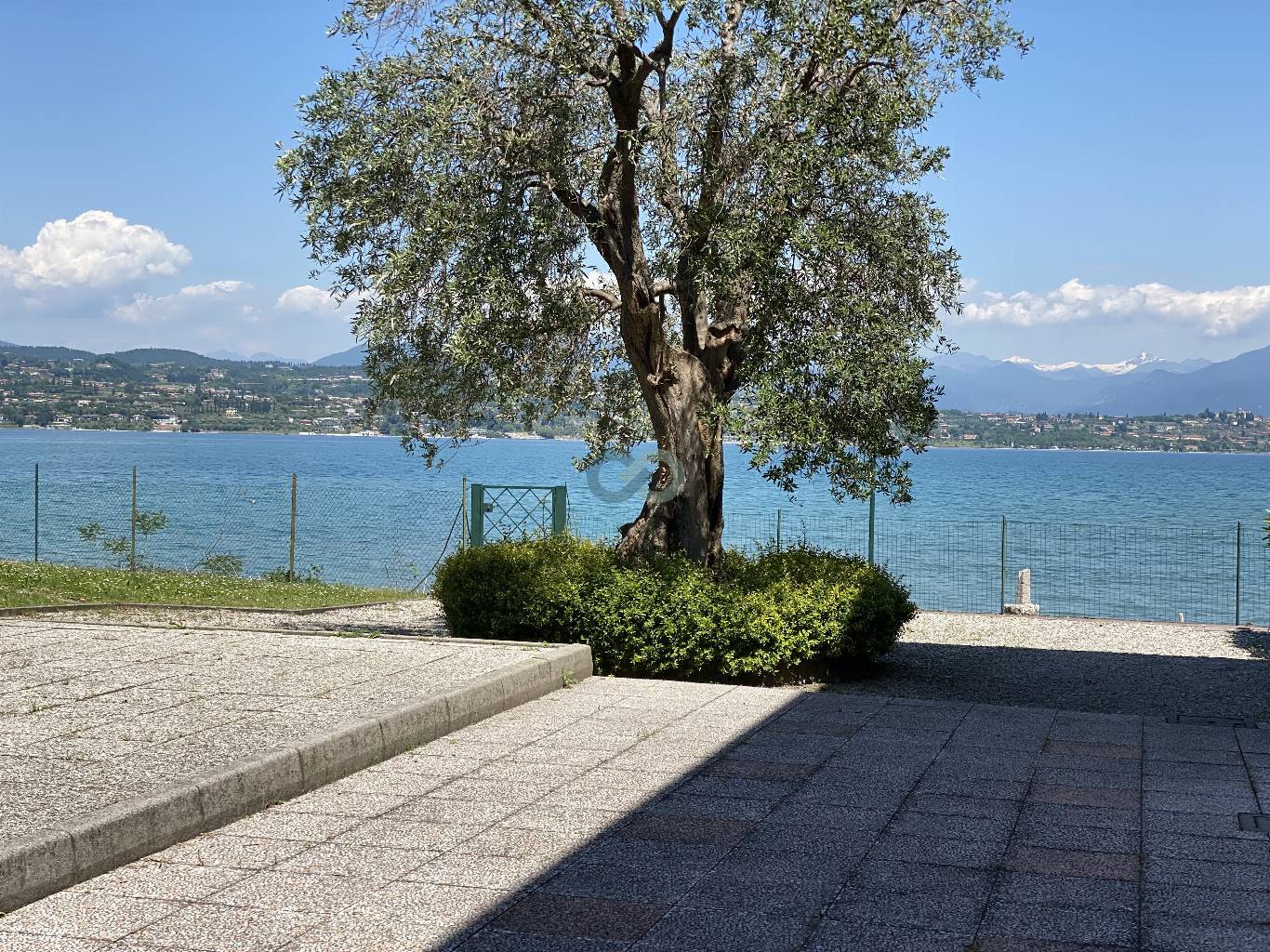 TRILOCALE MANSARDATO 23
