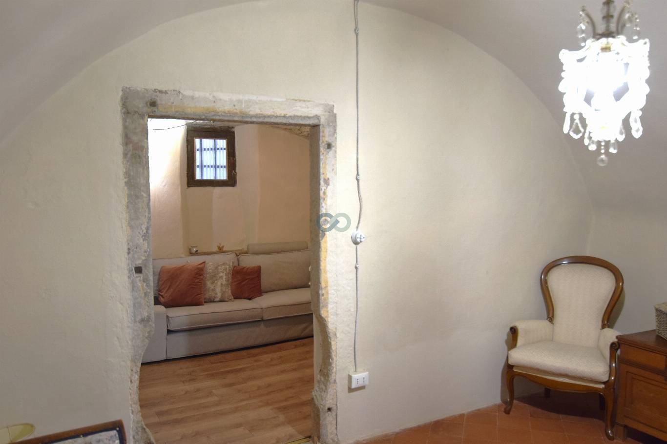 Porzione cielo terra indipendente 55