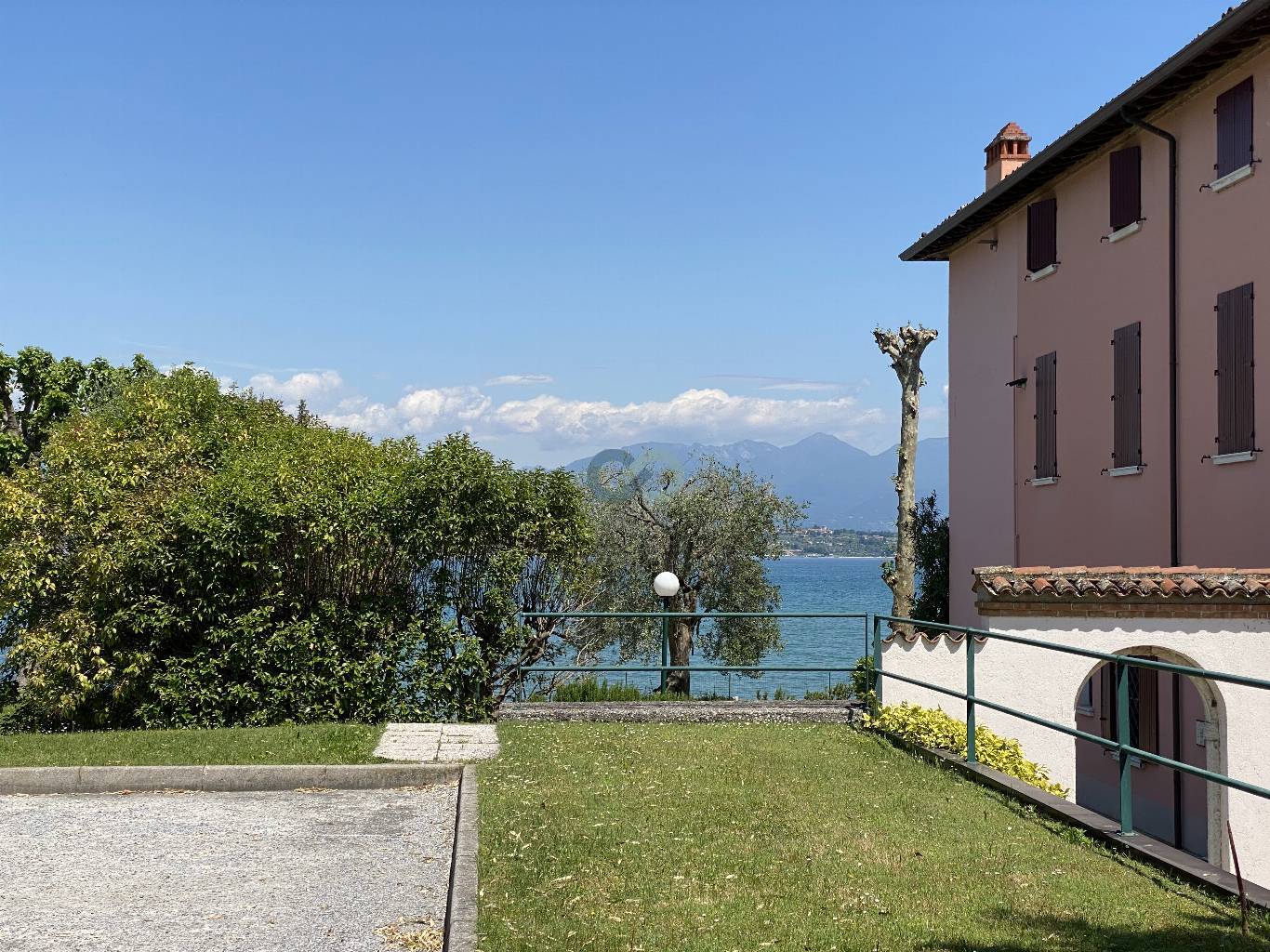 TRILOCALE MANSARDATO 2