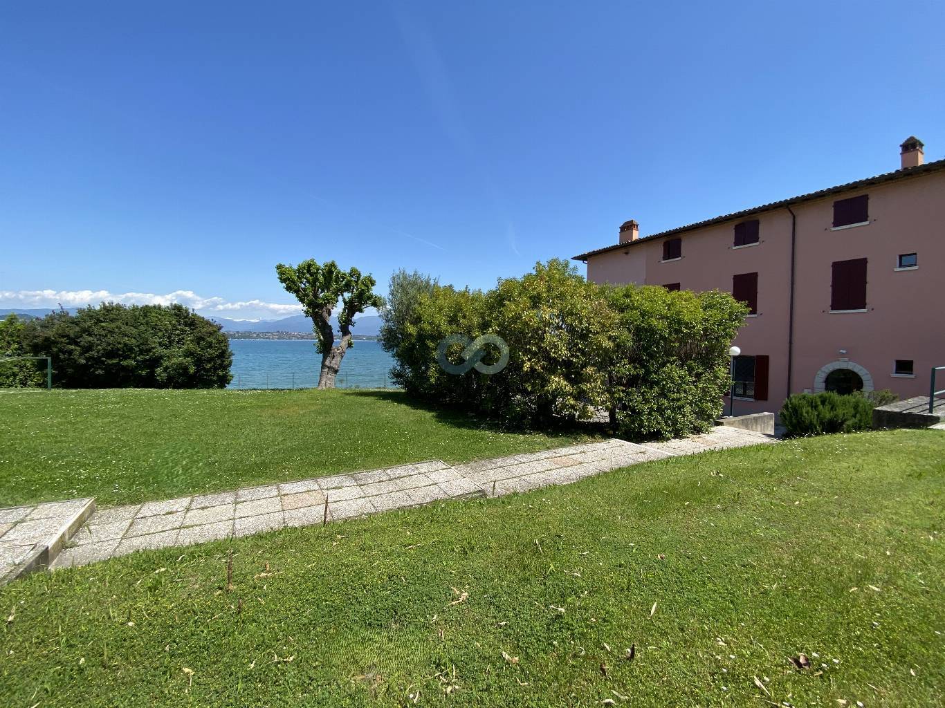 TRILOCALE MANSARDATO 7